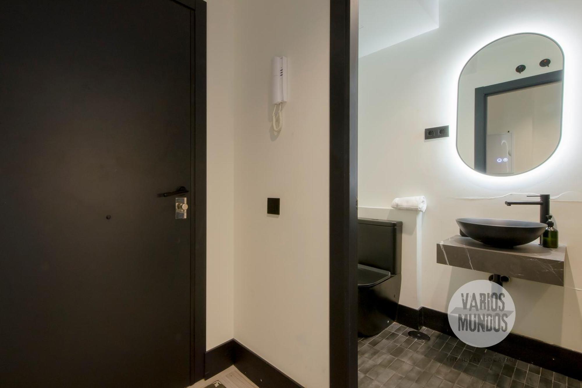 Un Vibrante 4, Conoce Abada 2 E2 Apartamento Madrid